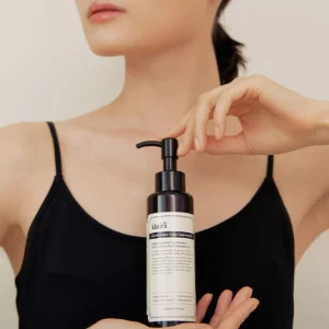 dear-klairs-gentle-black-deep-cleansing-oil-150ml-pic-3