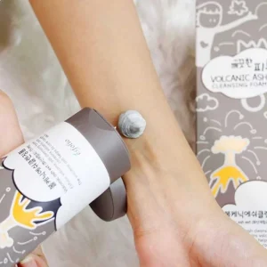 esfolio-pure-skin-volcanic-ash-cleansing-foam-150g-pic-1