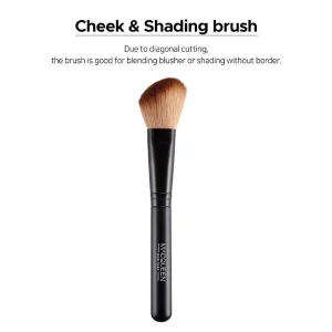 macqueen-cheek-and-shading-brush-pic-1
