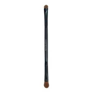 macqueen-eyeshadow-brush-pic-0