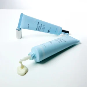 iunik-beta-glucan-barrier-sunscreen-mini-spf-50-pa-15ml-pic-3