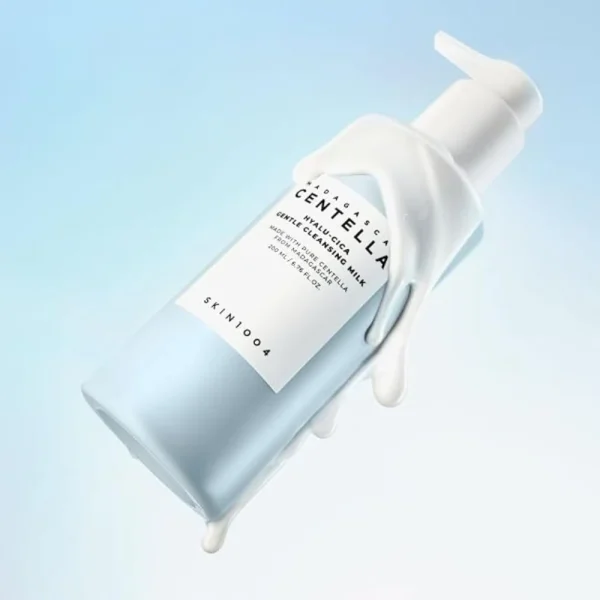 skin1004-madagascar-centella-hyalu-cica-gentle-cleansing-milk-200ml-pic-1